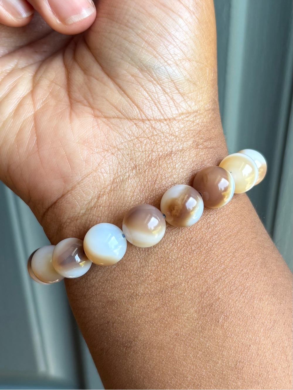 Montana Agate Crystal Bracelet 12mm - Picture 5 of 7